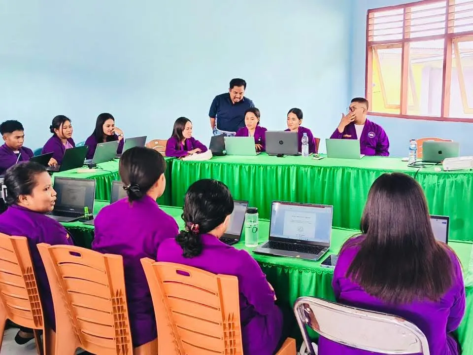 Dr. Purnama Pasande, M.Th., M.Pd. 
